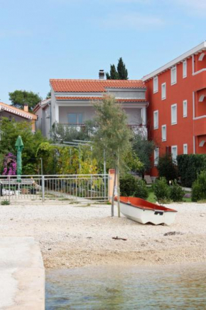 Family friendly seaside apartments Bibinje, Zadar - 5779